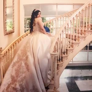 Meet your Posher, Daniela